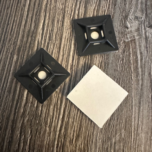 100 x Cable Tie Bases